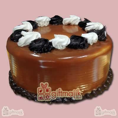 Delicious Caramel Cake