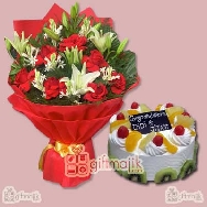 Send Red Roses Bunch With 1 Kg Fresh Fruits Cake Cake