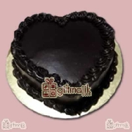 Tasty and for love of your life Heart Shape Chocolate Truffle cake